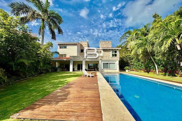Foto de casa en , bahía dorada, benito juárez, quintana roo, 0 foto 01 Foto de casa en venta en , bahía dorada, benito juárez, quintana roo, 0 No. 01