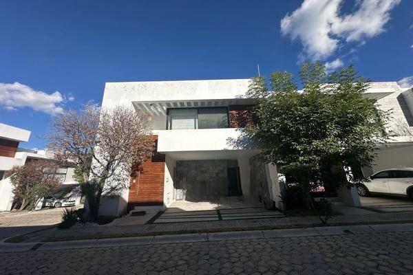 Foto de casa en bakalar , lomas de angelópolis, san andrés cholula, puebla, 30521070 foto 01 Foto de casa en renta en bakalar , lomas de angelópolis, san andrés cholula, puebla, 30521070 No. 01