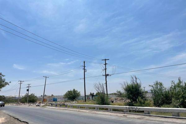 Foto de terreno industrial en boulevard ejercito mexicano 10, parque industrial carlos a herrera araluce, gómez palacio, durango, 28146139 foto 04 Foto de terreno industrial en venta en boulevard ejercito mexicano 10, parque industrial carlos a herrera araluce, gómez palacio, durango, 28146139 No. 04