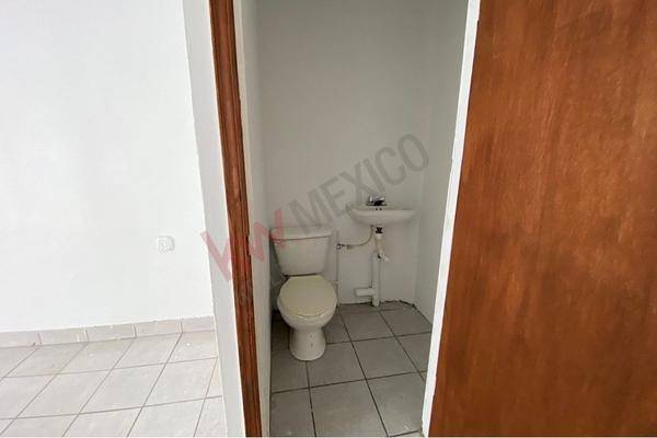 Foto de local en boulevard ignacio zaragoza 3307 , azteca, juárez, chihuahua, 28911760 foto 04 Foto de local en renta en boulevard ignacio zaragoza 3307 , azteca, juárez, chihuahua, 28911760 No. 04