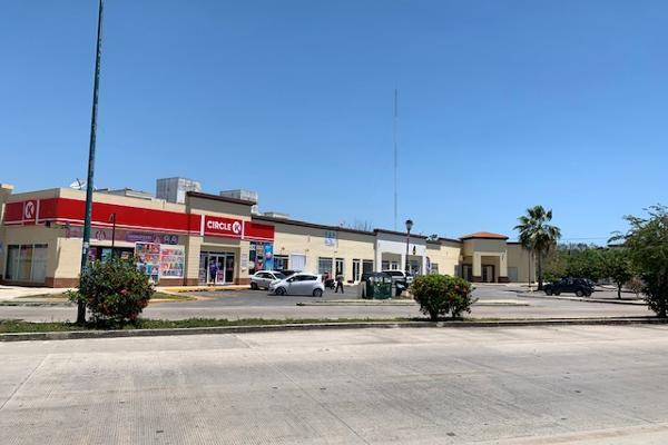Foto de local en boulevard paraiso maya , supermanzana 107, benito juárez, quintana roo, 6880244 foto 01 Foto de local en renta en boulevard paraiso maya , supermanzana 107, benito juárez, quintana roo, 6880244 No. 01