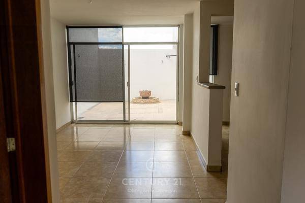 Foto de casa en boulevard paseo de los insurgentes 2465 int. 119 , real del refugio, león, guanajuato, 0 foto 05 Foto de casa en renta en boulevard paseo de los insurgentes 2465 int. 119 , real del refugio, león, guanajuato, 0 No. 05