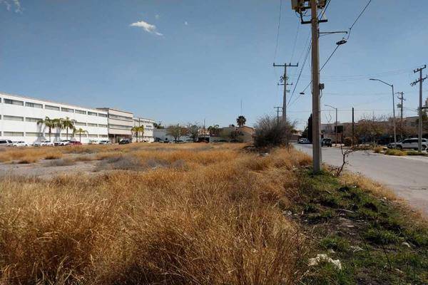 Foto de terreno habitacional en boulevard pedro rodriguez triana , santa fe, torreón, coahuila de zaragoza, 26120480 foto 04 Foto de terreno habitacional en renta en boulevard pedro rodriguez triana , santa fe, torreón, coahuila de zaragoza, 26120480 No. 04