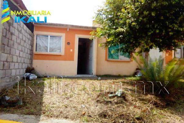 Foto de casa en boulevard pueblo nuevo 380, faja de oro, coatzintla, veracruz de ignacio de la llave, 6024663 foto 01 Foto de casa en venta en boulevard pueblo nuevo 380, faja de oro, coatzintla, veracruz de ignacio de la llave, 6024663 No. 01