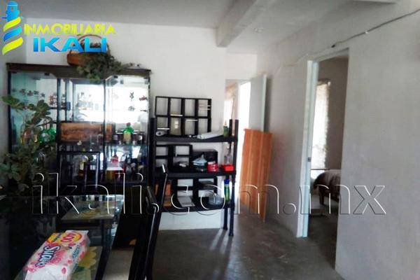 Foto de casa en boulevard pueblo nuevo 380, faja de oro, coatzintla, veracruz de ignacio de la llave, 6024663 foto 05 Foto de casa en venta en boulevard pueblo nuevo 380, faja de oro, coatzintla, veracruz de ignacio de la llave, 6024663 No. 05