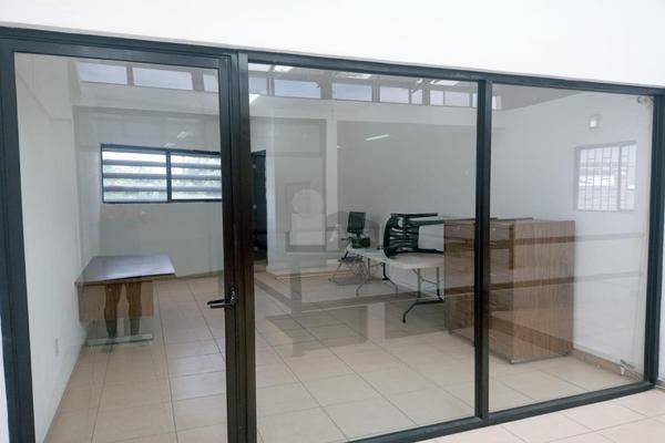 Foto de casa en boulevard vicente valtierra a 300 metros de la avenida hilario medina 2503, el coecillo, león, guanajuato, 26575251 foto 03 Foto de casa en renta en boulevard vicente valtierra a 300 metros de la avenida hilario medina 2503, el coecillo, león, guanajuato, 26575251 No. 03