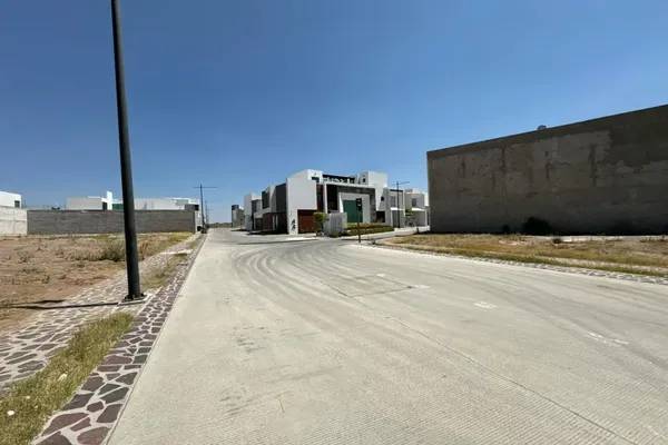 Foto de terreno habitacional en , cadaqués residencial, aguascalientes, aguascalientes, 0 foto 02 Foto de terreno habitacional en venta en , cadaqués residencial, aguascalientes, aguascalientes, 0 No. 02