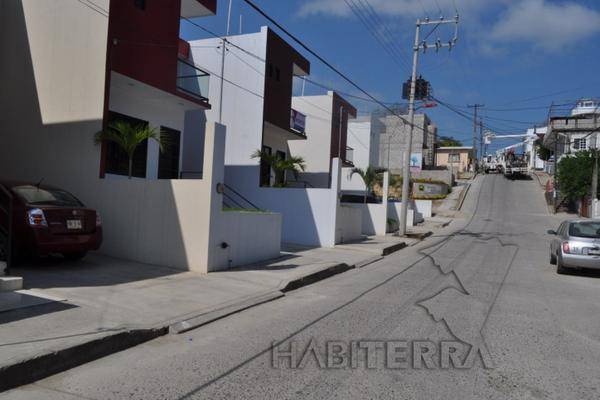 Foto de casa en calle 2 de abril, colonia anáhuac , anáhuac, tuxpan, veracruz de ignacio de la llave, 0 foto 03 Foto de casa en renta en calle 2 de abril, colonia anáhuac , anáhuac, tuxpan, veracruz de ignacio de la llave, 0 No. 03