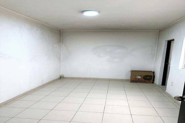 Foto de casa en calle esteban alatorre 2054, blanco y cuellar 2da., guadalajara, jalisco, 0 foto 03 Foto de casa en venta en calle esteban alatorre 2054, blanco y cuellar 2da., guadalajara, jalisco, 0 No. 03