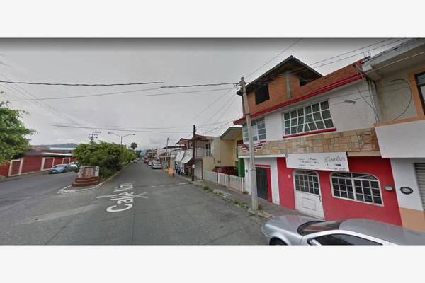 Foto de casa en calle niza , los aguacates, uruapan, michoacán de ocampo, 0 foto 02 Foto de casa en venta en calle niza , los aguacates, uruapan, michoacán de ocampo, 0 No. 02