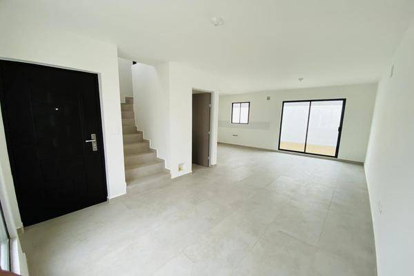 Foto de casa en calzada antonio narro 34950, el morillo, saltillo, coahuila de zaragoza, 0 foto 02 Foto de casa en venta en calzada antonio narro 34950, el morillo, saltillo, coahuila de zaragoza, 0 No. 02