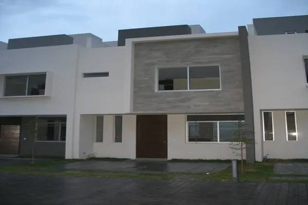 Foto de casa en condominio en calzada cedros xxx, ciudad granja, zapopan, jalisco, 30169554 foto 01 Foto de casa en condominio en renta en calzada cedros xxx, ciudad granja, zapopan, jalisco, 30169554 No. 01