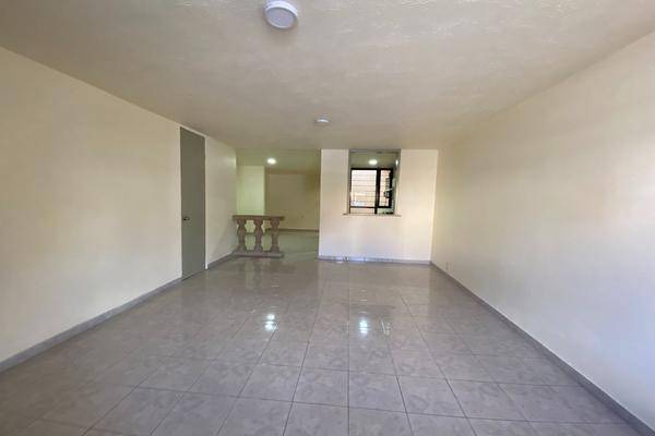 Foto de casa en calzada constituyentes , constitución, zapopan, jalisco, 0 foto 04 Foto de casa en renta en calzada constituyentes , constitución, zapopan, jalisco, 0 No. 04