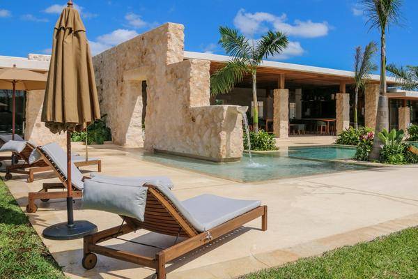 Foto de terreno habitacional en , cancún (internacional de cancún), benito juárez, quintana roo, 0 foto 01 Foto de terreno habitacional en venta en , cancún (internacional de cancún), benito juárez, quintana roo, 0 No. 01