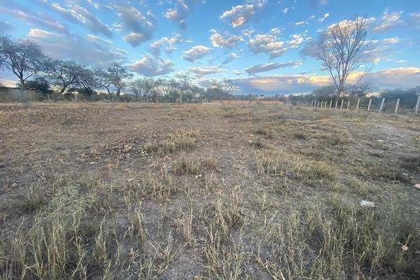 Foto de terreno habitacional en carretera a dolores hidalgo , montecillo de la milpa, san miguel de allende, guanajuato, 27568137 foto 03 Foto de terreno habitacional en venta en carretera a dolores hidalgo , montecillo de la milpa, san miguel de allende, guanajuato, 27568137 No. 03