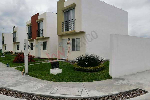 Foto de casa en cerrada platino 100, los maestros, salinas victoria, nuevo león, 0 foto 01 Foto de casa en venta en cerrada platino 100, los maestros, salinas victoria, nuevo león, 0 No. 01