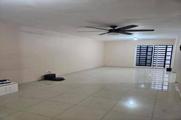 Foto de casa en , cerradas de santa rosa, apodaca, nuevo león, 0 foto 02 Foto de casa en renta en , cerradas de santa rosa, apodaca, nuevo león, 0 No. 02