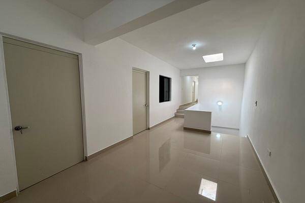 Foto de casa en . , cimas del poniente, santa catarina, nuevo león, 0 foto 04 Foto de casa en venta en . , cimas del poniente, santa catarina, nuevo león, 0 No. 04