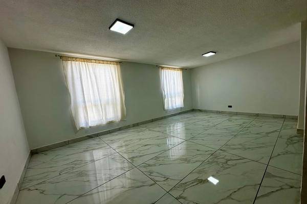 Foto de casa en circuito de las tres culturas , panamericana, chihuahua, chihuahua, 0 foto 03 Foto de casa en renta en circuito de las tres culturas , panamericana, chihuahua, chihuahua, 0 No. 03