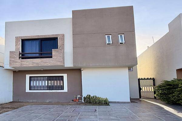 Foto de casa en circuito isla de guadalupe , península sur, la paz, baja california sur, 30807330 foto 02 Foto de casa en venta en circuito isla de guadalupe , península sur, la paz, baja california sur, 30807330 No. 02