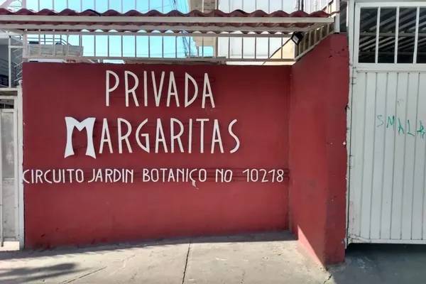 Foto de casa en circuito jardín botánico, privada margaritas 10218, paseos del florido, tijuana, baja california, 0 foto 02 Foto de casa en venta en circuito jardín botánico, privada margaritas 10218, paseos del florido, tijuana, baja california, 0 No. 02