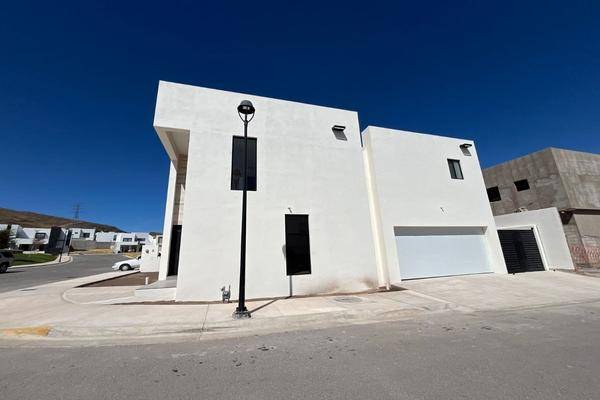 Foto de casa en circuito jardín del cedro , jardines del pedregal residencial, chihuahua, chihuahua, 27970326 foto 03 Foto de casa en venta en circuito jardín del cedro , jardines del pedregal residencial, chihuahua, chihuahua, 27970326 No. 03