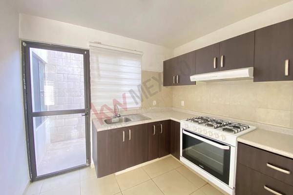 Foto de casa en circuito lago arareko 166, los lagos, san luis potosí, san luis potosí, 27579556 foto 02 Foto de casa en venta en circuito lago arareko 166, los lagos, san luis potosí, san luis potosí, 27579556 No. 02