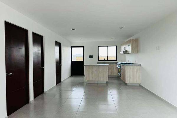 Foto de casa en circuito pedernal picacho , juriquilla, querétaro, querétaro, 0 foto 02 Foto de casa en venta en circuito pedernal picacho , juriquilla, querétaro, querétaro, 0 No. 02