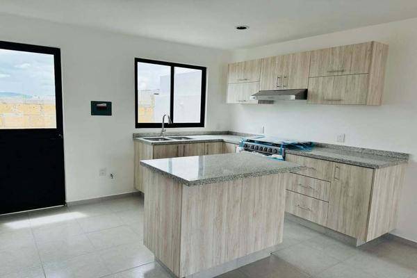 Foto de casa en circuito pedernal picacho , juriquilla, querétaro, querétaro, 0 foto 04 Foto de casa en venta en circuito pedernal picacho , juriquilla, querétaro, querétaro, 0 No. 04