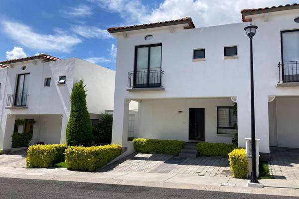 Foto de casa en circuito peñas 400 , juriquilla, querétaro, querétaro, 0 foto 02 Foto de casa en venta en circuito peñas 400 , juriquilla, querétaro, querétaro, 0 No. 02