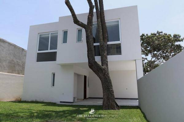 Foto de casa en circunvalación norte , las fuentes, zapopan, jalisco, 30204070 foto 02 Foto de casa en renta en circunvalación norte , las fuentes, zapopan, jalisco, 30204070 No. 02