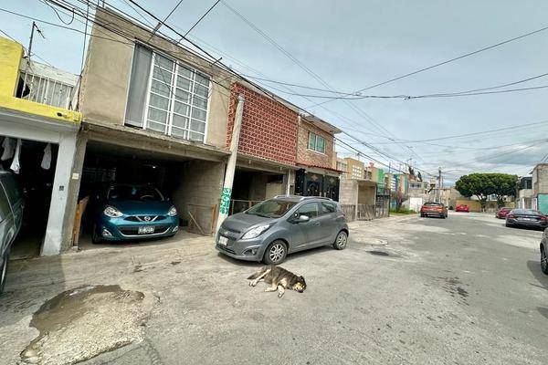 Foto de casa en ciudad galaxia los reyes, chicoloapan, estado de méxico , ciudad galaxia los reyes, chicoloapan, méxico, 0 foto 01 Foto de casa en venta en ciudad galaxia los reyes, chicoloapan, estado de méxico , ciudad galaxia los reyes, chicoloapan, méxico, 0 No. 01