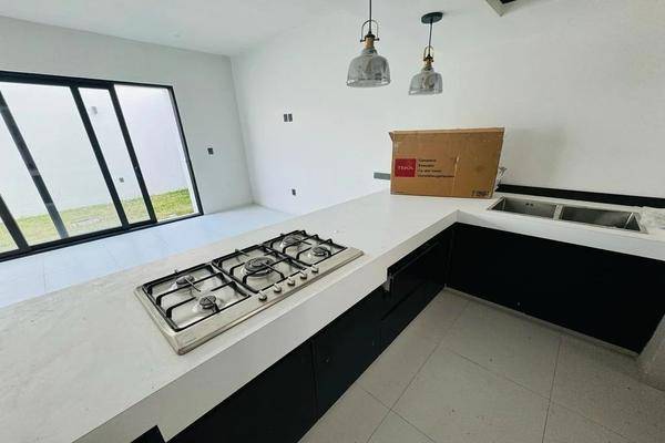 Foto de casa en ciudad guzman centro, zapotlán el grande, jalisco , ciudad guzmán centro, zapotlán el grande, jalisco, 0 foto 05 Foto de casa en venta en ciudad guzman centro, zapotlán el grande, jalisco , ciudad guzmán centro, zapotlán el grande, jalisco, 0 No. 05