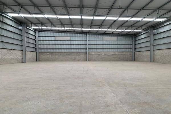 Foto de nave industrial en condominio industrial santa cruz , santa cruz de las flores, tlajomulco de zúñiga, jalisco, 0 foto 04 Foto de nave industrial en renta en condominio industrial santa cruz , santa cruz de las flores, tlajomulco de zúñiga, jalisco, 0 No. 04