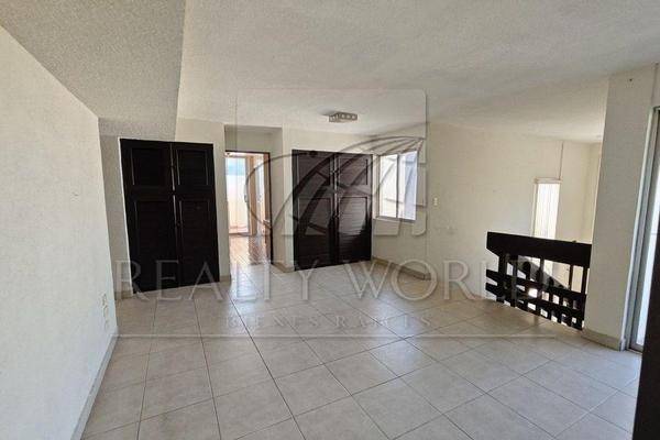 Foto de casa en , contry la silla, guadalupe, nuevo león, 31026592 foto 02 Foto de casa en venta en , contry la silla, guadalupe, nuevo león, 31026592 No. 02