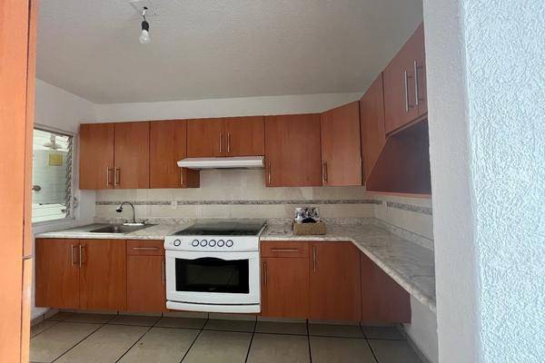 Foto de casa en córdoba , real de valdepeñas, zapopan, jalisco, 0 foto 04 Foto de casa en renta en córdoba , real de valdepeñas, zapopan, jalisco, 0 No. 04
