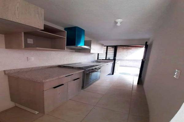 Foto de casa en coto la reserva 252, fraccionamiento vista sur residencial, tlajomulco de zúñiga, jalisco, 25925594 foto 03 Foto de casa en venta en coto la reserva 252, fraccionamiento vista sur residencial, tlajomulco de zúñiga, jalisco, 25925594 No. 03