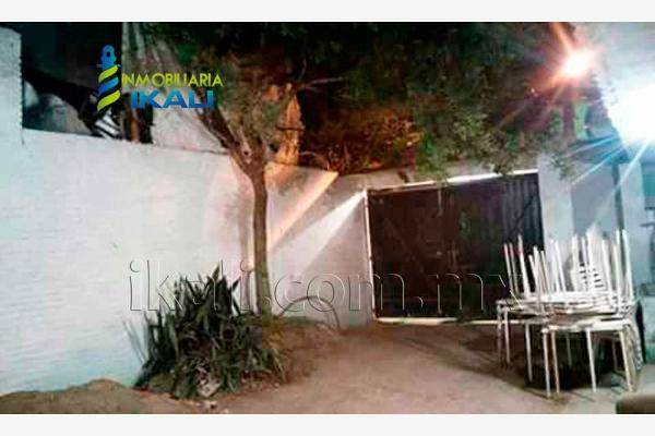 Foto de edificio en cruz chiquita , papantla centro, papantla, veracruz de ignacio de la llave, 0 foto 05 Foto de edificio en venta en cruz chiquita , papantla centro, papantla, veracruz de ignacio de la llave, 0 No. 05