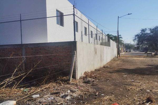 Foto de terreno habitacional en cuarto cinturon vial , quintas libertad, irapuato, guanajuato, 0 foto 04 Foto de terreno habitacional en venta en cuarto cinturon vial , quintas libertad, irapuato, guanajuato, 0 No. 04