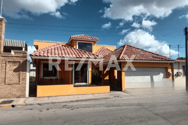 Foto de casa en cuatro , matamoros centro, matamoros, tamaulipas, 0 foto 02 Foto de casa en renta en cuatro , matamoros centro, matamoros, tamaulipas, 0 No. 02