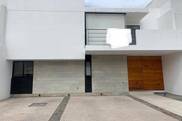 Foto de casa en , cumbres del lago, querétaro, querétaro, 0 foto 02 Foto de casa en renta en , cumbres del lago, querétaro, querétaro, 0 No. 02