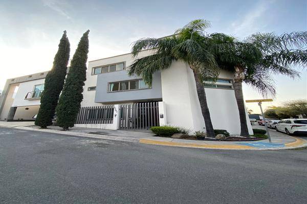Foto de casa en cumbres providencia, monterrey, nuevo león , cumbres providencia, monterrey, nuevo león, 0 foto 02 Foto de casa en venta en cumbres providencia, monterrey, nuevo león , cumbres providencia, monterrey, nuevo león, 0 No. 02