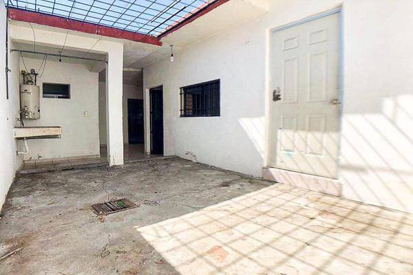 Foto de casa en dalia 1643, lázaro cárdenas, colima, colima, 23502504 foto 04 Foto de casa en renta en dalia 1643, lázaro cárdenas, colima, colima, 23502504 No. 04