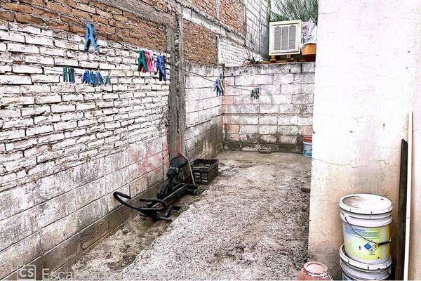 Foto de casa en de las gaviotas 158, villa jacarandas, torreón, coahuila de zaragoza, 0 foto 04 Foto de casa en venta en de las gaviotas 158, villa jacarandas, torreón, coahuila de zaragoza, 0 No. 04