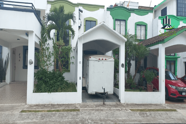 Foto de casa en del olmo , el olmo, xalapa, veracruz de ignacio de la llave, 28026289 foto 01 Foto de casa en venta en del olmo , el olmo, xalapa, veracruz de ignacio de la llave, 28026289 No. 01