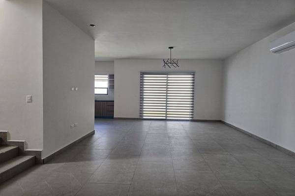 Foto de casa en dolomitas , las canteras, saltillo, coahuila de zaragoza, 0 foto 02 Foto de casa en renta en dolomitas , las canteras, saltillo, coahuila de zaragoza, 0 No. 02