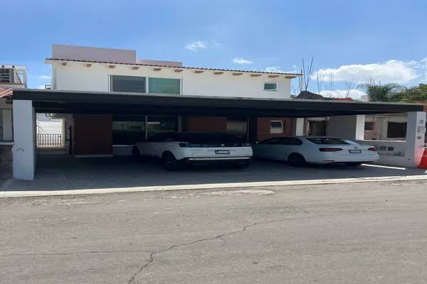 Foto de casa en dolores del rio 202 b, claustros del campestre, corregidora, querétaro, 0 foto 01 Foto de casa en renta en dolores del rio 202 b, claustros del campestre, corregidora, querétaro, 0 No. 01