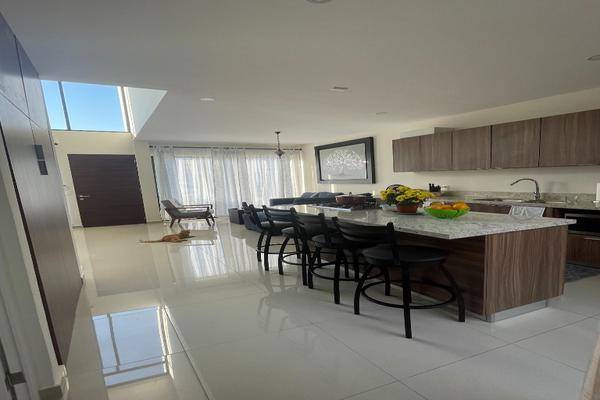 Foto de casa en ebano residencial, calle joaquin amaro 520 interior 125 , de las juntas delegación, puerto vallarta, jalisco, 0 foto 04 Foto de casa en venta en ebano residencial, calle joaquin amaro 520 interior 125 , de las juntas delegación, puerto vallarta, jalisco, 0 No. 04