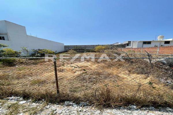 Foto de terreno habitacional en ejido ignacio romero vargas , jardines de zavaleta, puebla, puebla, 0 foto 03 Foto de terreno habitacional en venta en ejido ignacio romero vargas , jardines de zavaleta, puebla, puebla, 0 No. 03