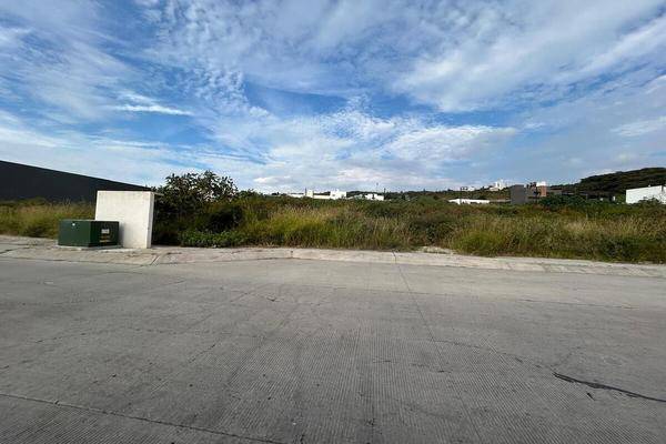 Foto de terreno comercial en el condado , el condado, corregidora, querétaro, 0 foto 05 Foto de terreno comercial en venta en el condado , el condado, corregidora, querétaro, 0 No. 05